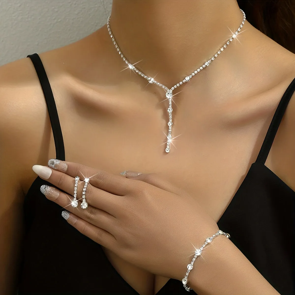 4pcs Necklace Earrings Plus Bracelet Elegant Jewelry Set Silver Plated Inlaid Rhinestone