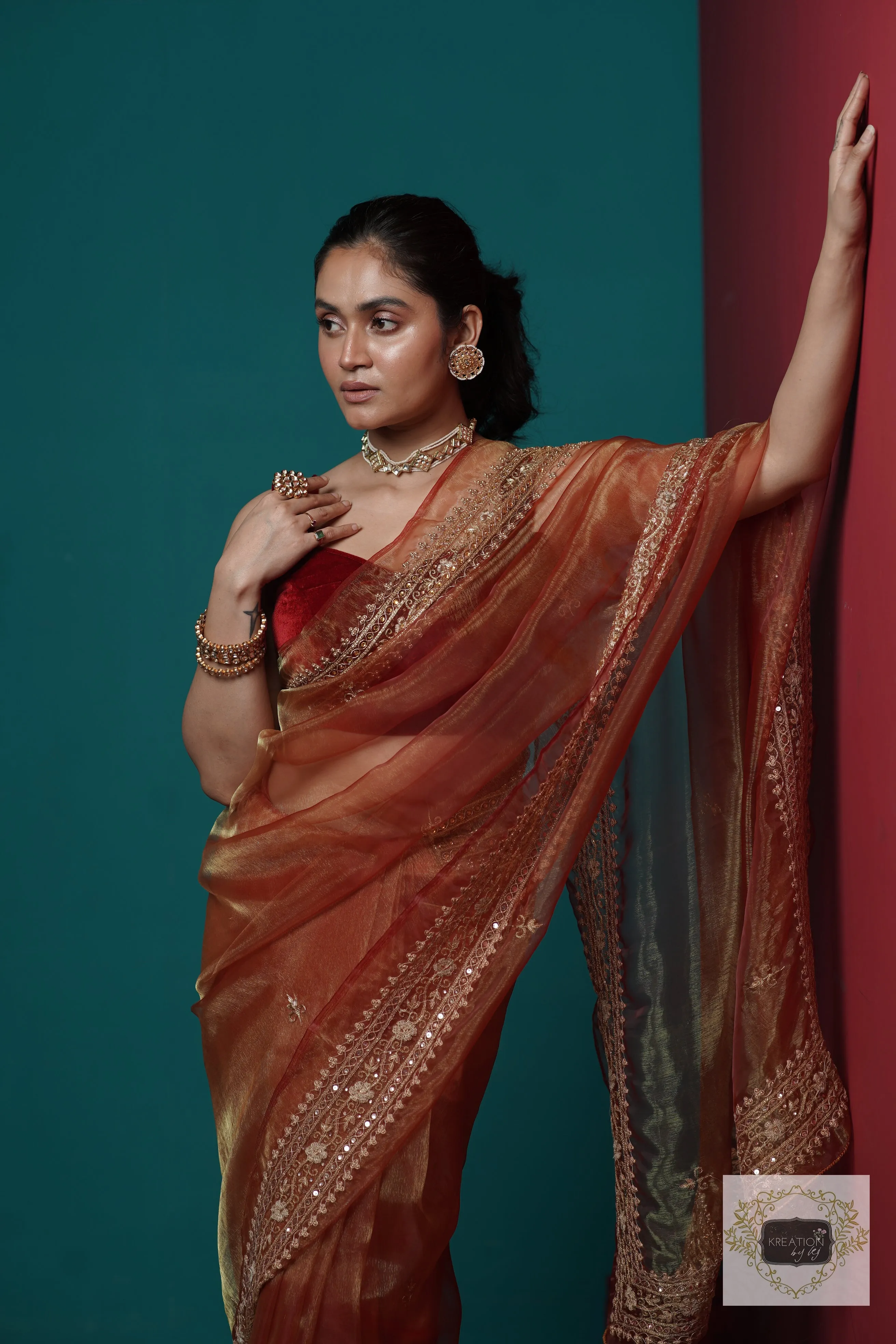 Auburn Glass Tissue Zarina Saree