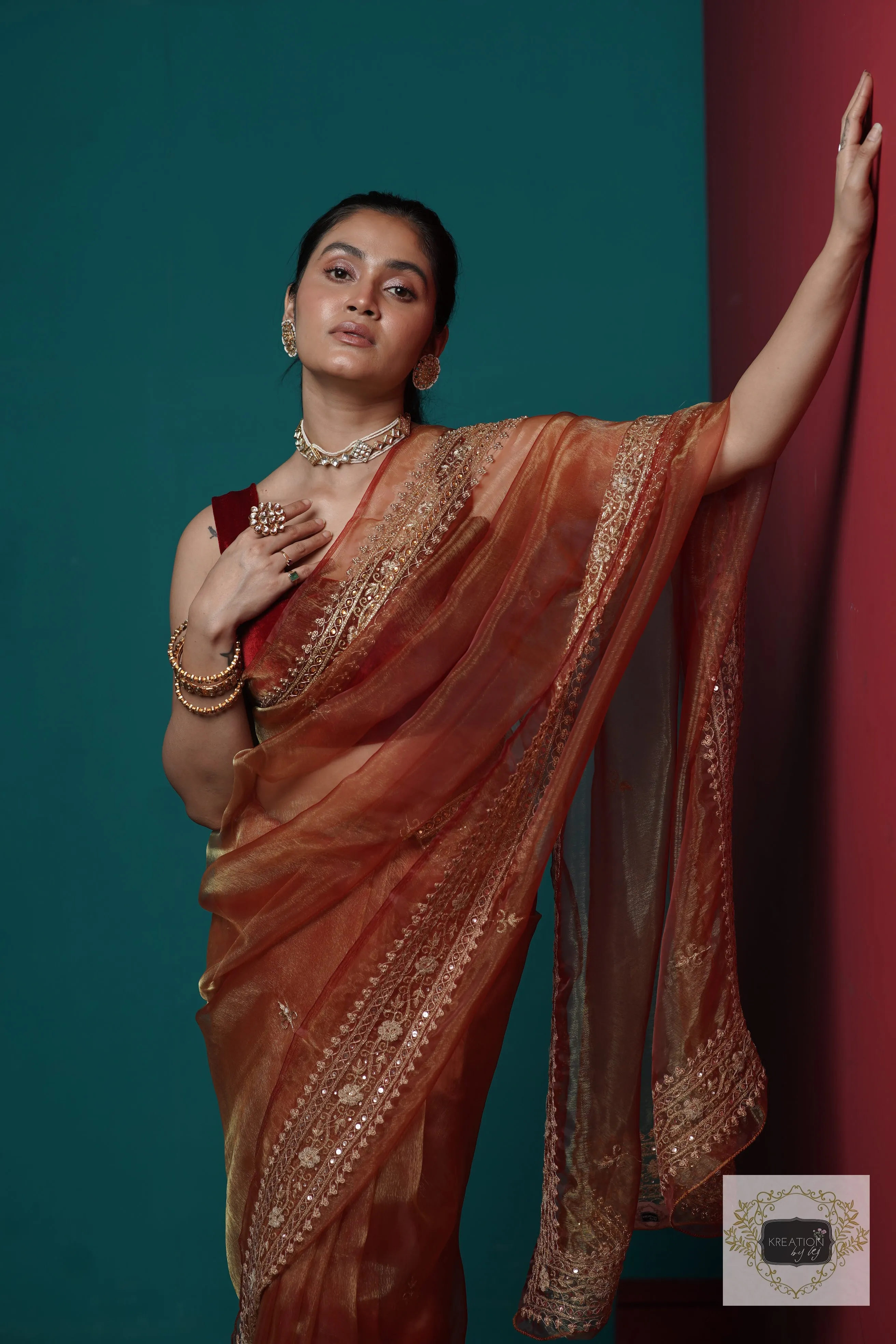 Auburn Glass Tissue Zarina Saree