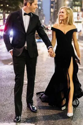 Chic Off the Shoulder Short Sleeves V Neck Long Black Prom Dresses With Split