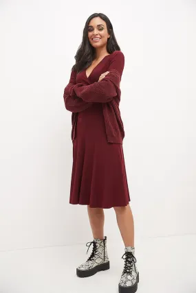 Form-fitting 3/4 Sleeve Dress with Ruching