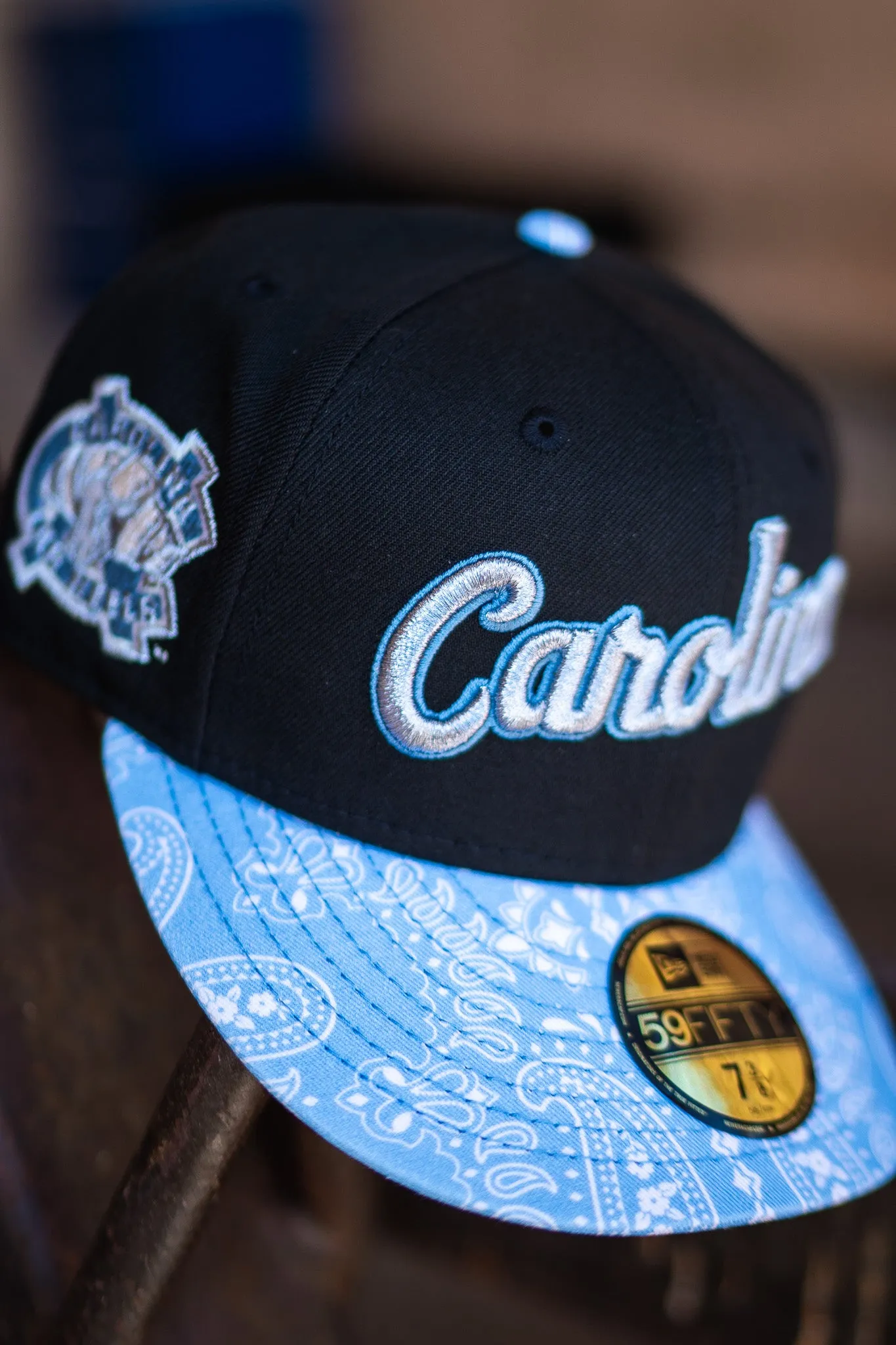 New Era North Carolina Tar Heels Grey UV (Black/Sky Paisley)