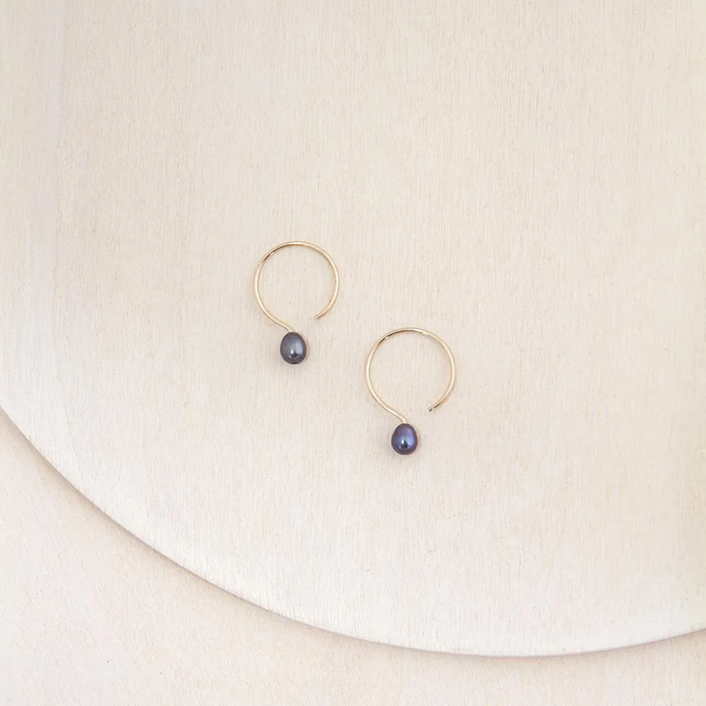 Small Yellow Gold Filled Hoop Earrings with Pink Pearl - 13mm