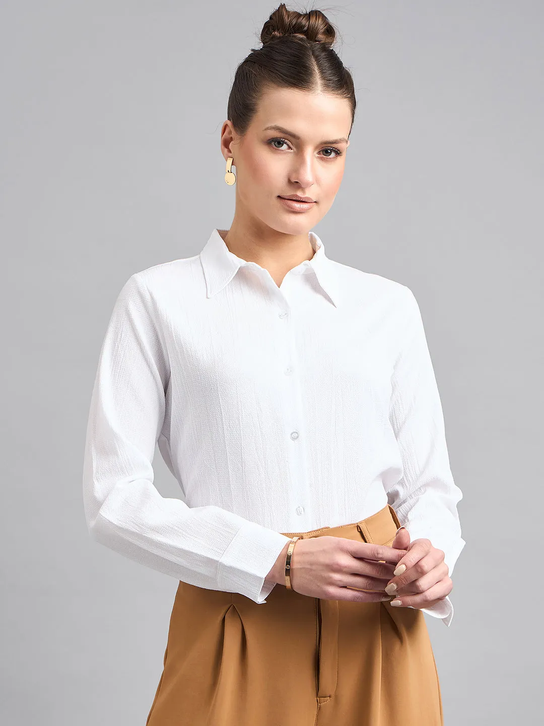 Style Quotient solid textured spread collar shirt with full sleeves