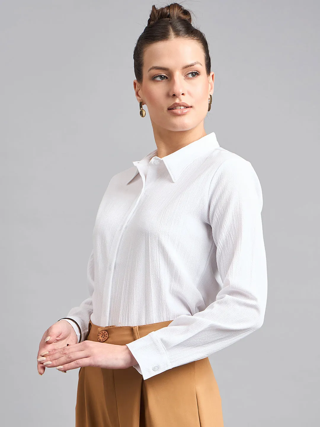 Style Quotient solid textured spread collar shirt with full sleeves