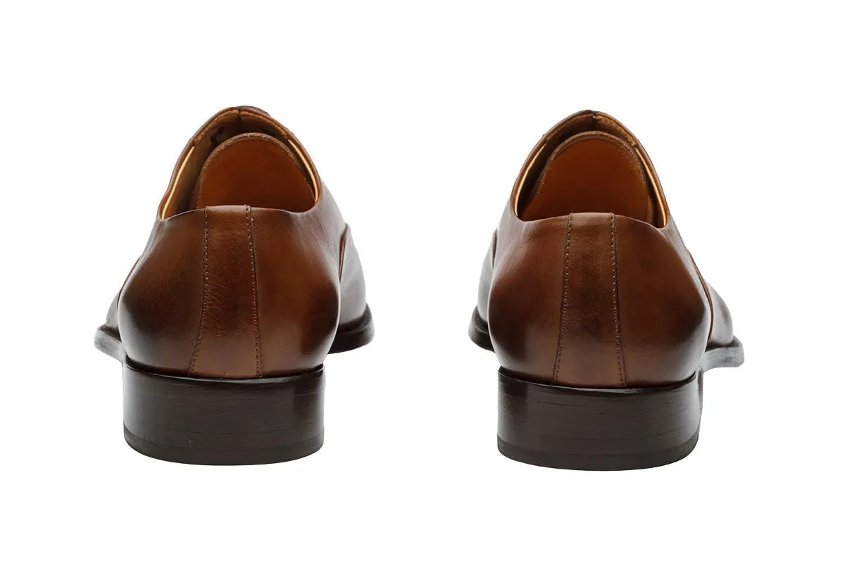 Toecap Oxford Pleated – Chocolate Brown